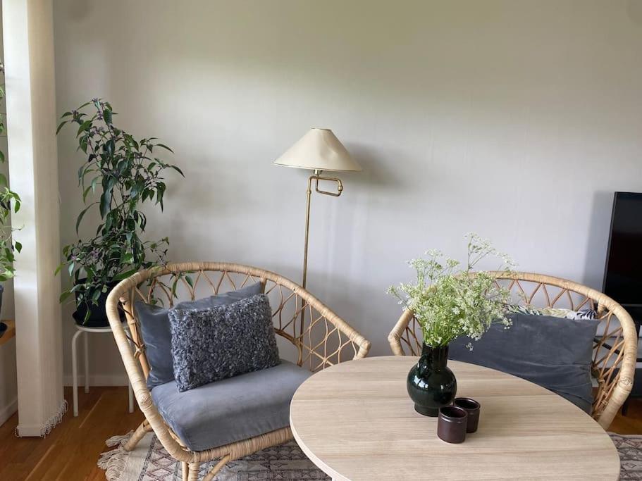 Apartment Right Next To The Golf Course And With The Ocean Just Around The Corner Ljungskile Extérieur photo