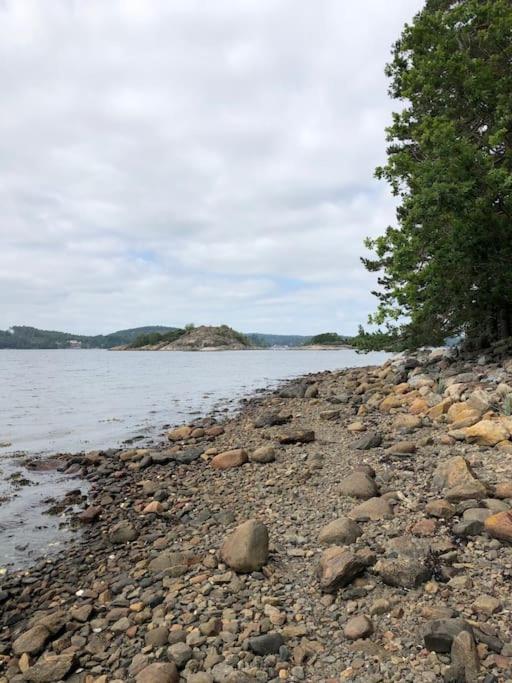 Apartment Right Next To The Golf Course And With The Ocean Just Around The Corner Ljungskile Extérieur photo